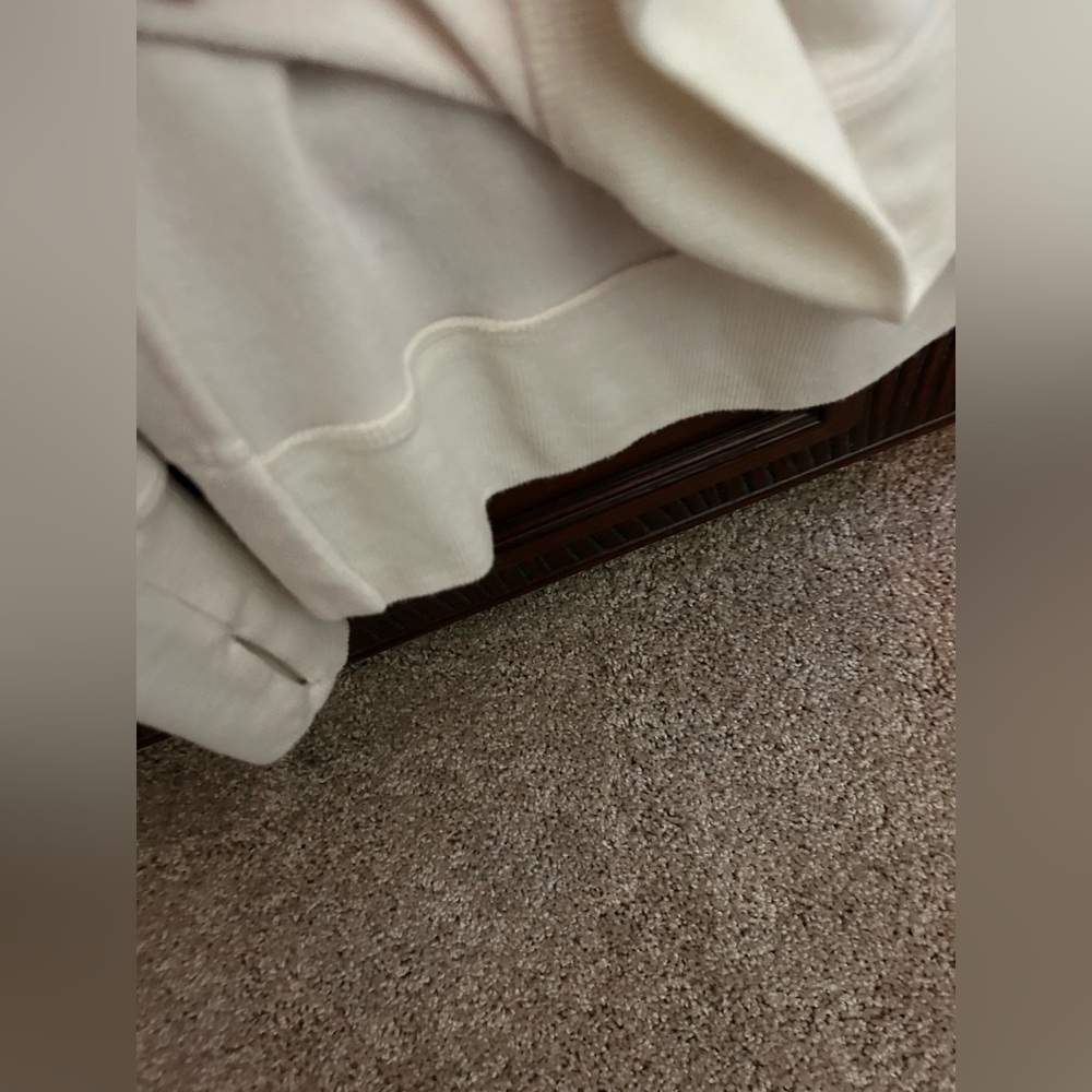 Athleta GORGEOUS Cream Coaster Luxe Sweatshirt with Thumb Holes, size LT - Picture 7 of 15